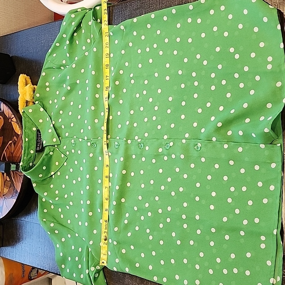 DIALOGUE 2 PIECE BUTTON-DOWN TOP - image 5